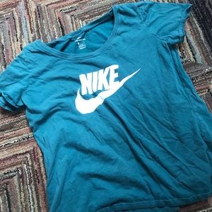 Nike t shirt